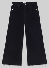 LYRA WIDE LEG CROP IN CORDUROY NAVY