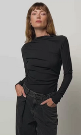 CHARLOTTE ASSYM GATHERED TOP IN JET BLACK