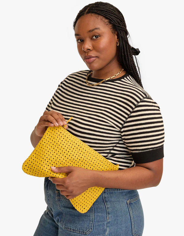 FLAT CLUTCH W/ TABS - DANDELION