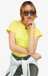 CLASSIC TEE - BUTTER W/ NEON YELLOW DEJA VU