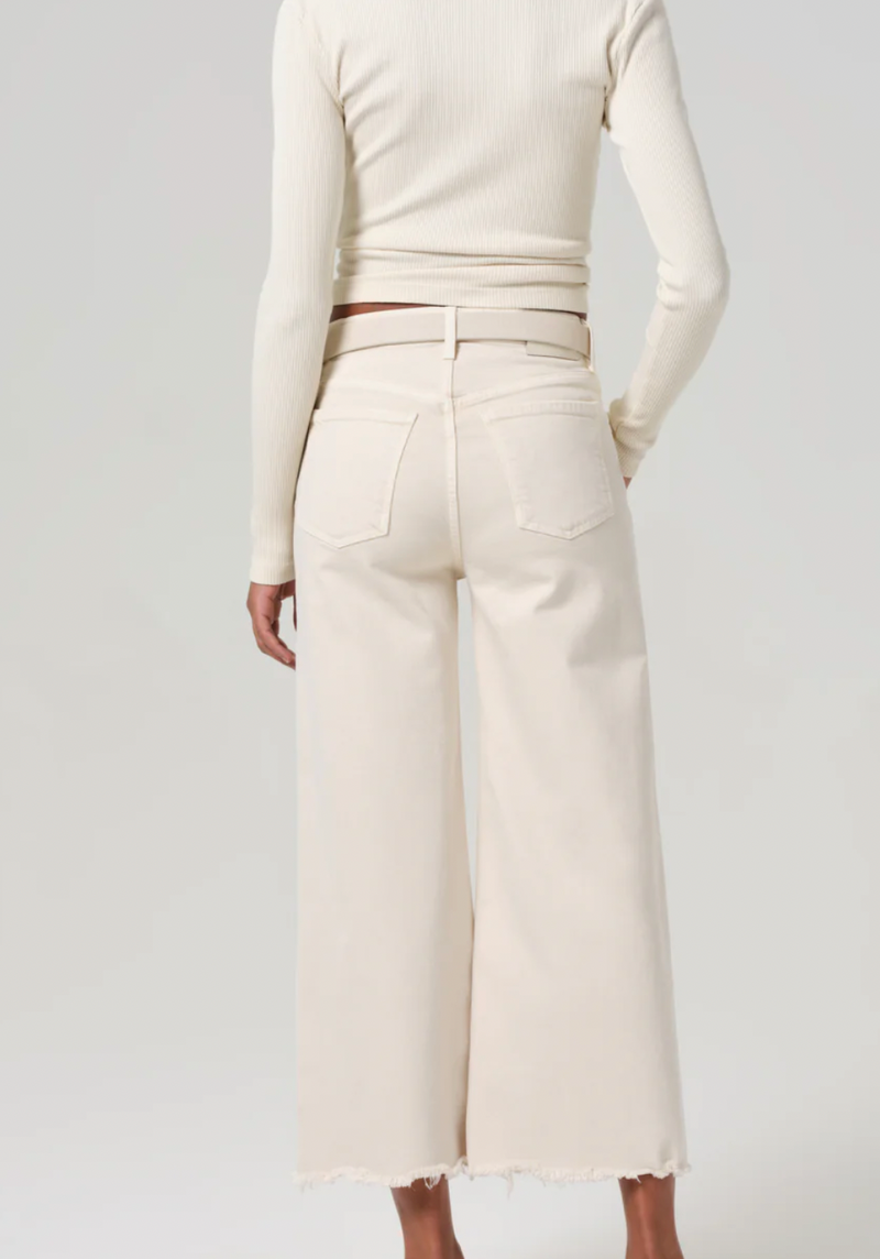 LYRA CROP WIDE LEG IN ALMONDETTE
