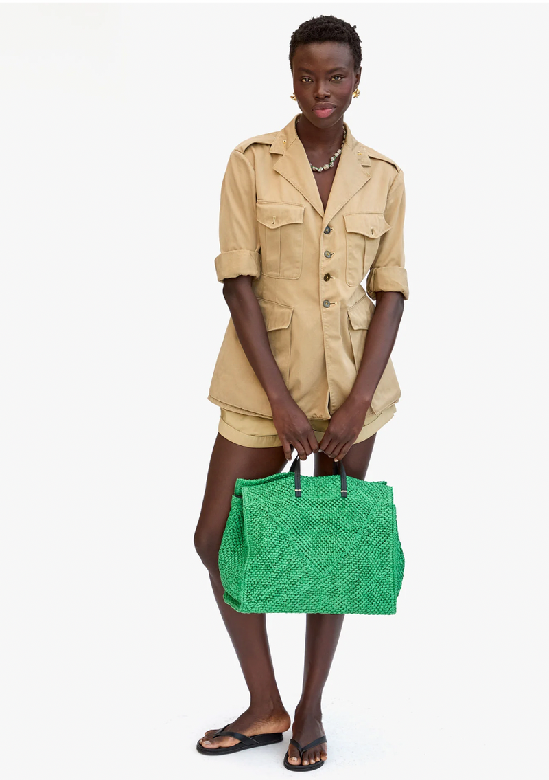 SUMMER SIMPLE TOTE IN GREEN APPLE RAFFIA