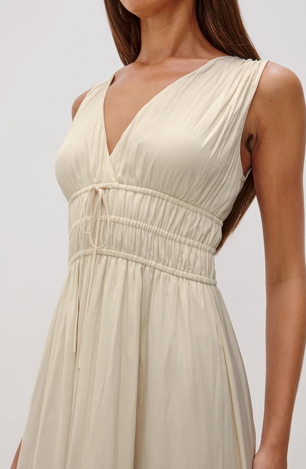 LILITH IN IVORY