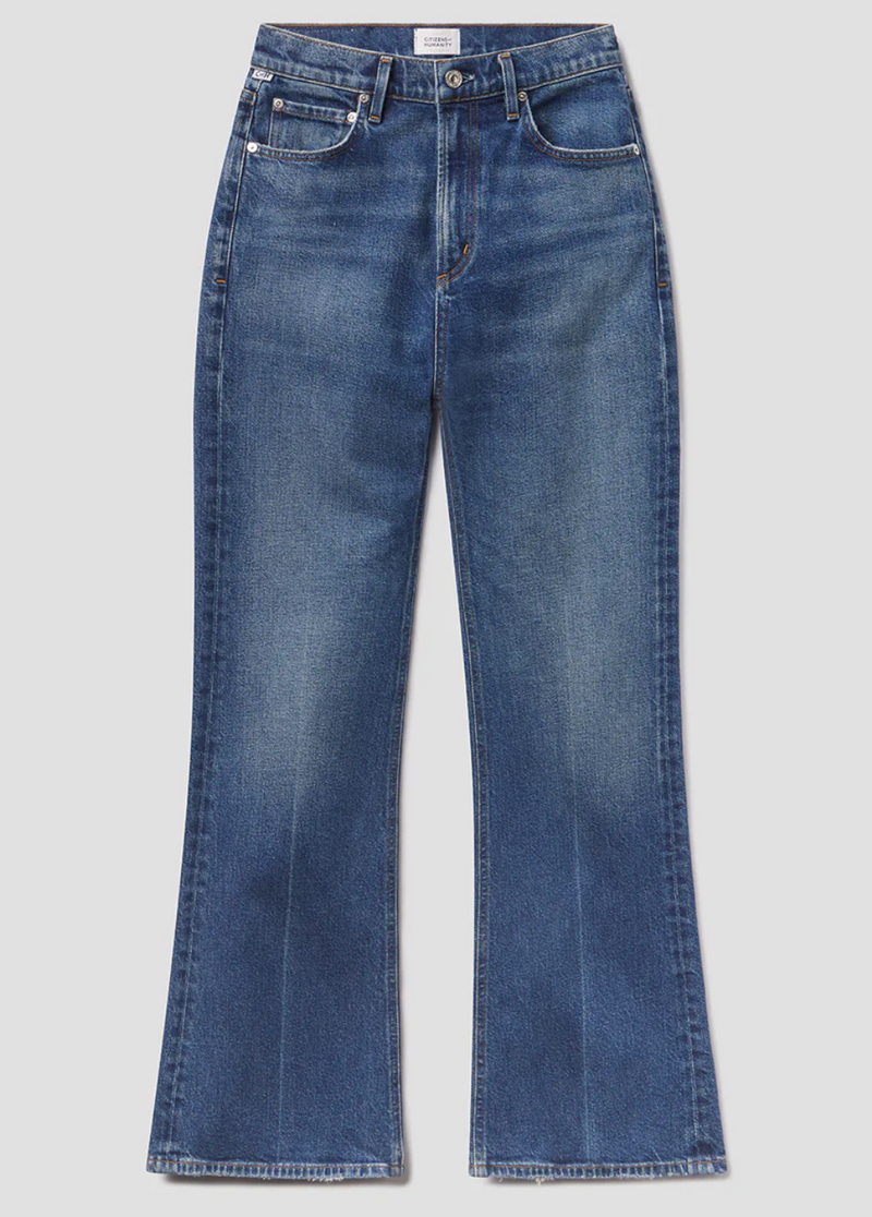 KIMBERLY 70'S FLARE IN CRUISE
