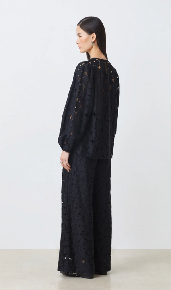 JOYCE LACE PANT IN NOIR