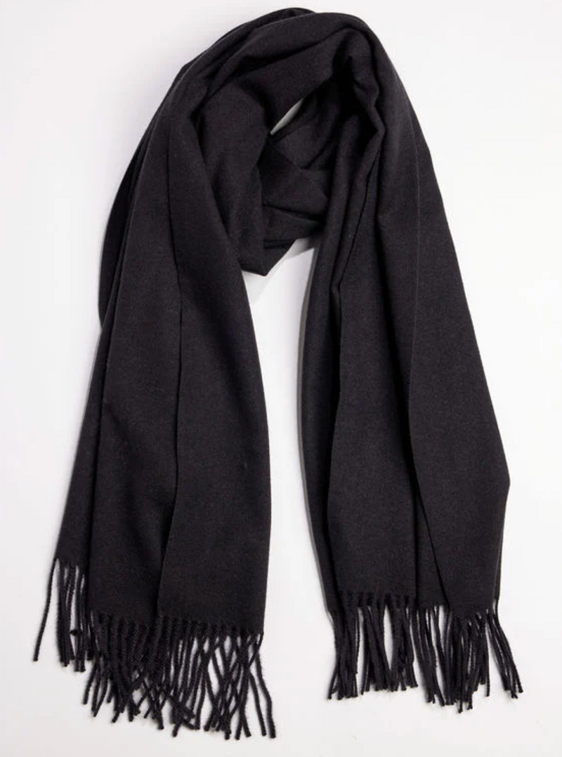 TRAVEL SCARF