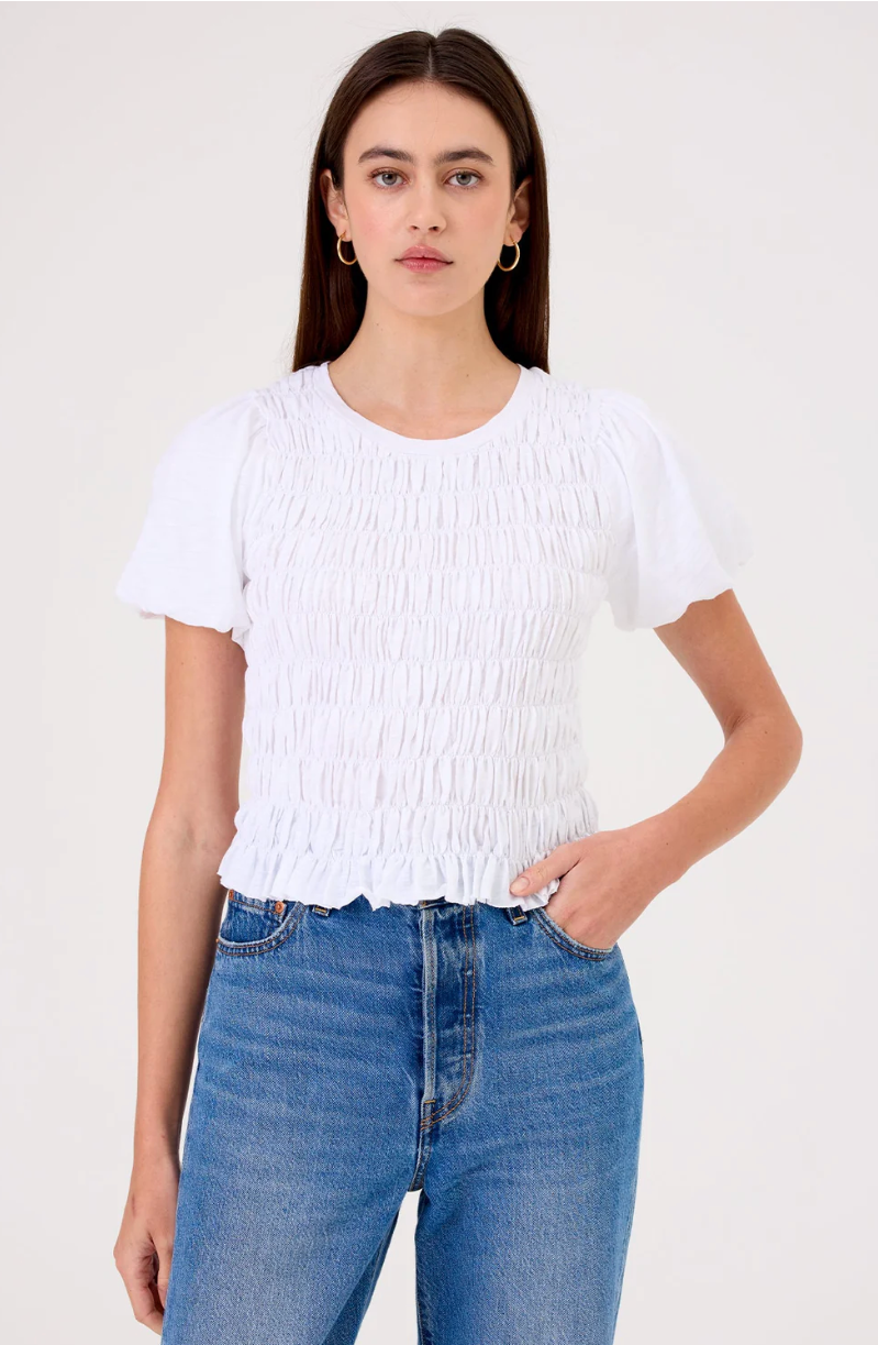Smocked W/puff Slv in white