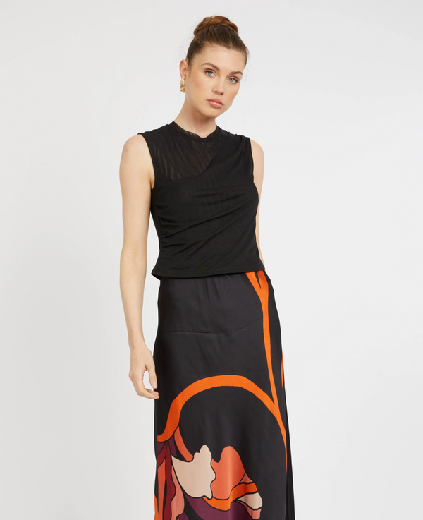 DEVI TOP IN BLACK
