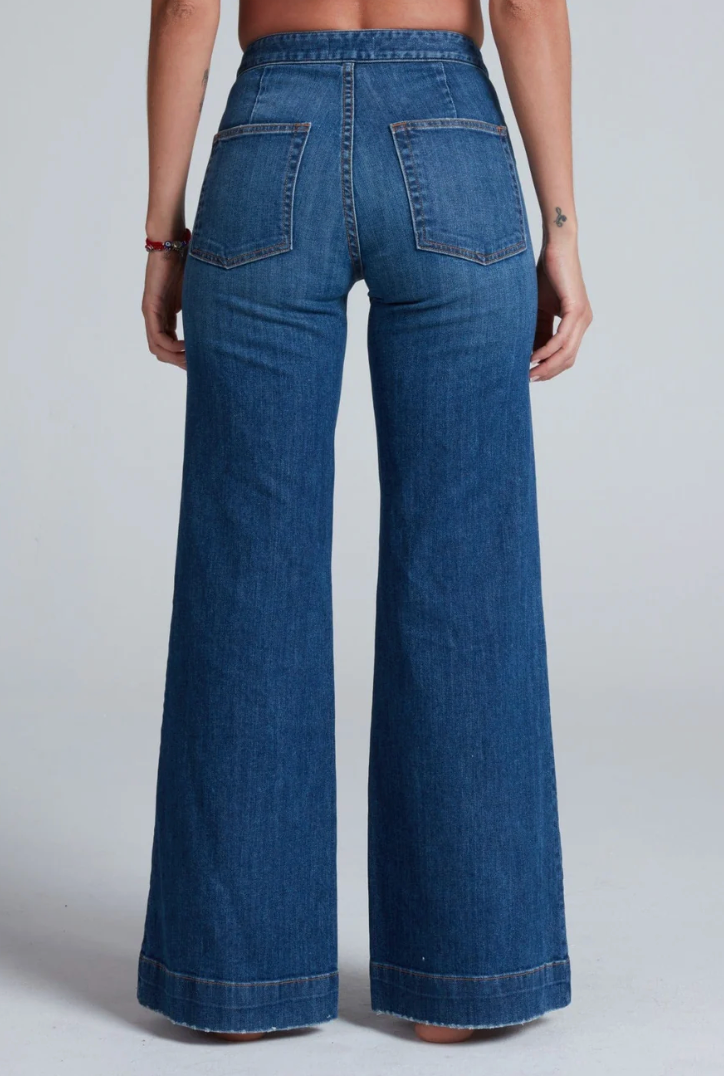 BRICKHOUSE JEANS IN THE RINK