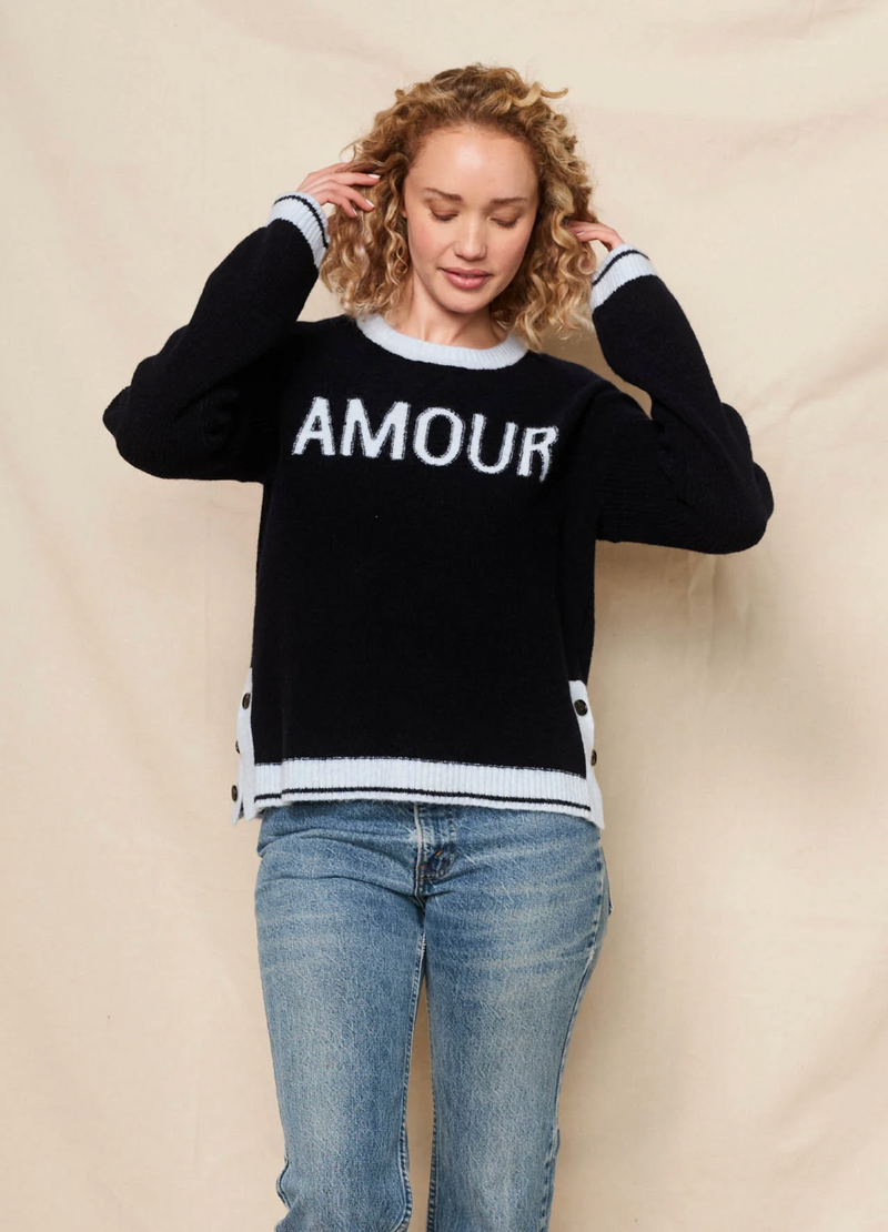 AMOUR INTARSIA SWEATER W/ BUTTON SIDE SLITS IN NAVY