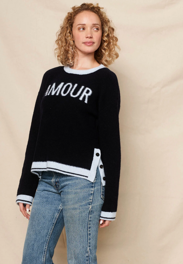 AMOUR INTARSIA SWEATER W/ BUTTON SIDE SLITS IN NAVY