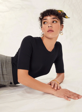 HALF SLV TEE IN BLACK