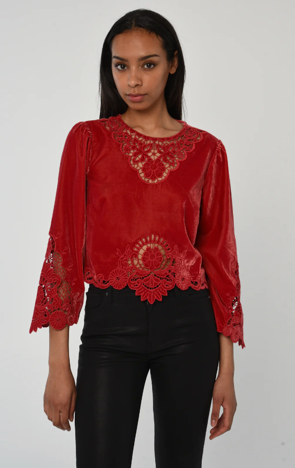 ALINA TOP IN AMERICAN BEAUTY