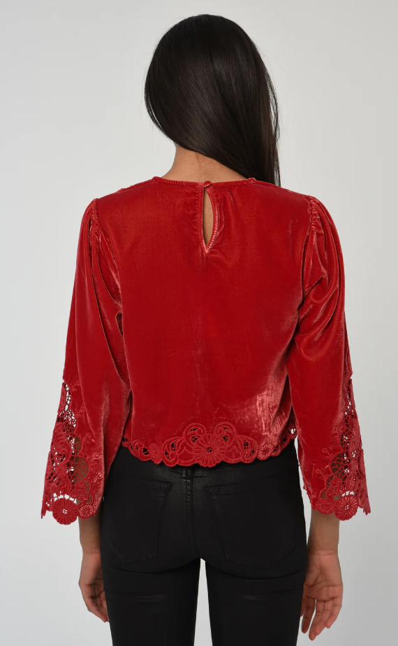 ALINA TOP IN AMERICAN BEAUTY