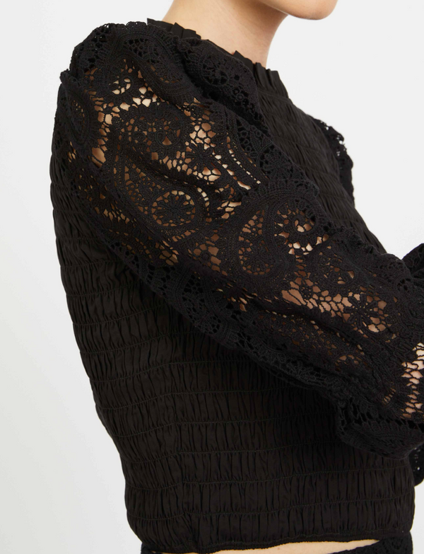 ARABELLA TOP IN BLACK