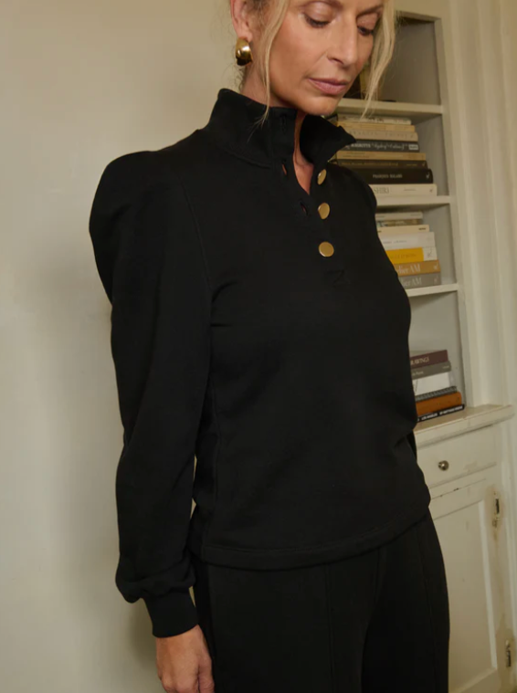 JESSIE SWEATSHIRT IN JET BLACK