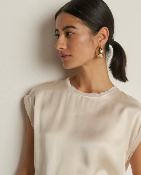 HELEN TOP IN MOONBEAM