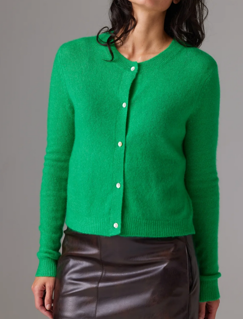 AMARA LOBO CREW IN VERDE