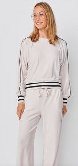 RAGLAN SWEATSHIRT IN OYSTER