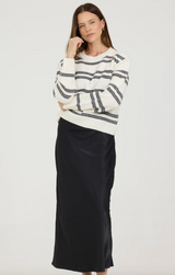 LOTUS CREWNECK IN BLACK COMBO