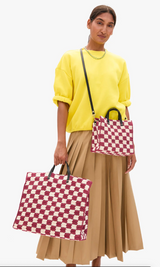 PETIT SUMMER SIMPLE TOTE IN MINI CROCHET CHECKER PLUMMY/CREAM