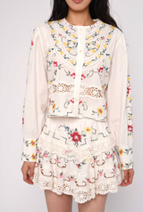 HALLIE TOP IN TEA ROSE EMBROIDERY