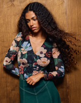 CARIAD TOP IN BLACK ANDALUSIA PRINT