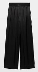 PIN SATIN IN BLACK
