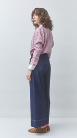 LAKE BUTTONDOWN IN ROSE